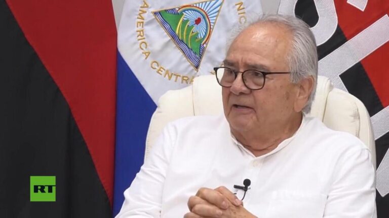 Reforma a la Constitución busca blindar la paz y cerrar paso a traidores a la patria
