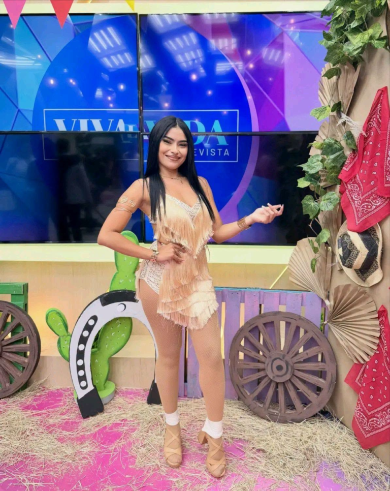 Michelle Moreno es escogida como la nueva bailarina de la agrupación Costa Azul
