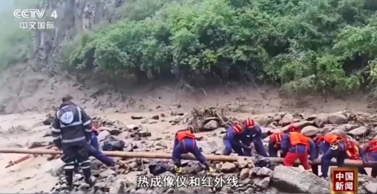 Deslizamiento de tierra deja 25 muertos en China