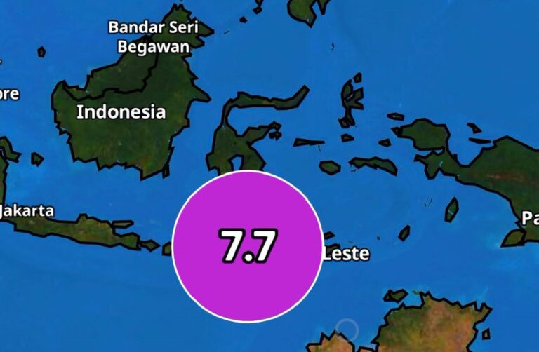 Terremoto 7,7 sacude las costas de Indonesia