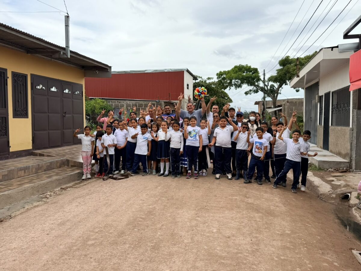 Alcaldía de Estelí entrega 74 calles mejoradas en diversos barrios