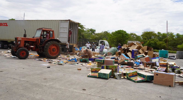 Autoridades destruyeron 500 máquinas tragamonedas que ingresaron ilegalmente al país