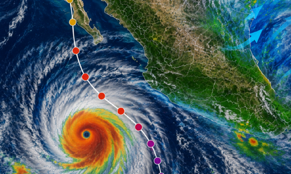Karina se convierte en huracán categoría 4 y avanza en el Pacífico