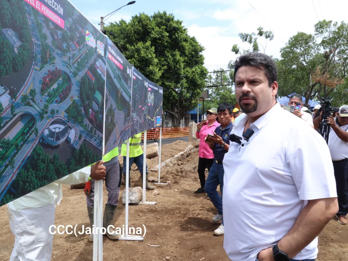 Fidel Moreno: Obras de drenaje en Pista Héroes de la Insurrección superan el 72 % de avance