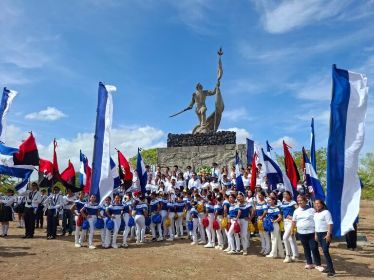 A 170 años de coraje y soberanía, estudiantes honran a los Héroes de la Batalla de San Jacinto
