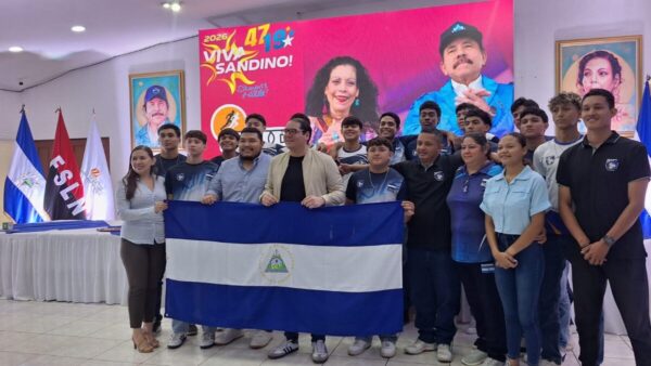 Abanderan a tres selecciones nicaragüenses rumbo a torneos internacionales