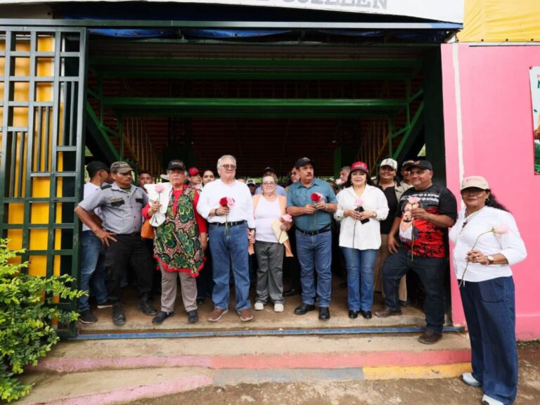 Rinden homenaje a héroes del FSLN en Matagalpa previo a consulta nacional