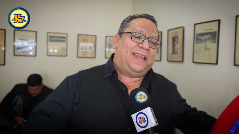 Iván cuadra, “El caballero matancero” que mantiene vivo el legado de la sonora matancera en nicaragua