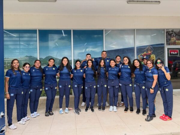 Selección femenina de balonmano parte a Guatemala en busca del pase a Brasil