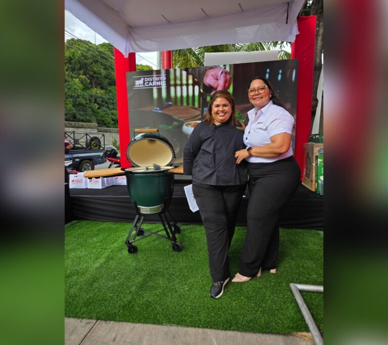 Distrito Carnic entrega premios a ganadores de promoción realizada con Banpro
