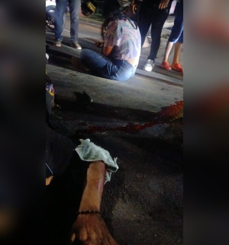 Pareja resulta lesionada al sufrir accidente en moto en carretera Norte, Managua