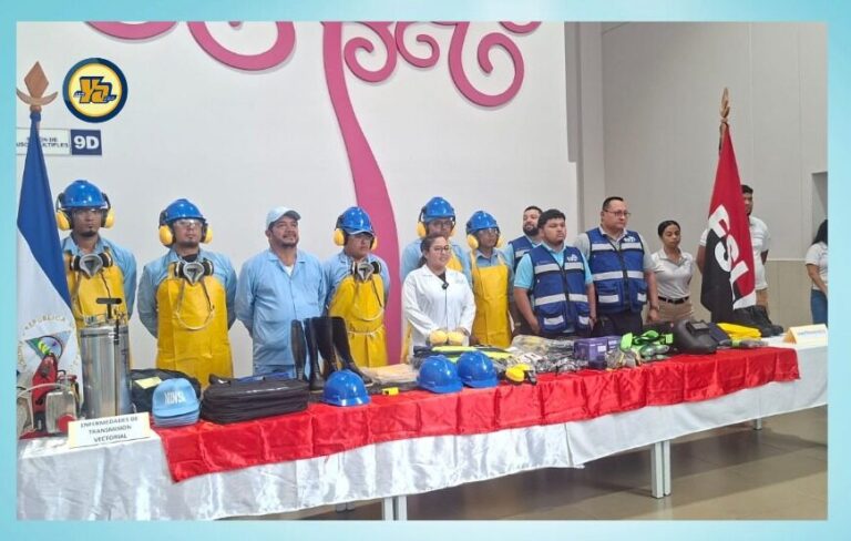 Hospital Vélez Páiz entrega equipos de protección a brigadas y personal de salud
