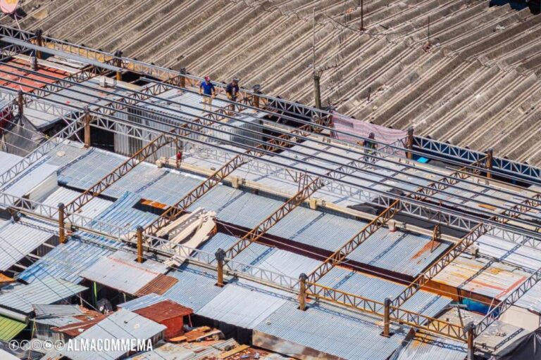Avanza construcción del nuevo galerón para aves y perecederos en el  Mercado Oriental