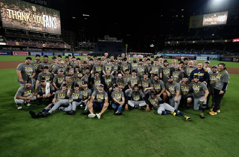 Dodgers y Cerveceros, por el banderín de la Liga Nacional