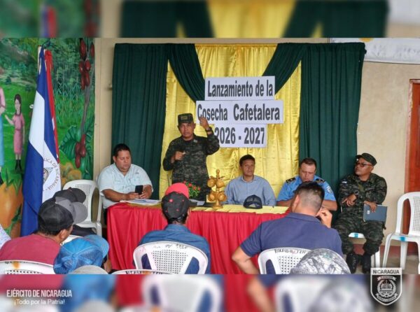 Ejército de Nicaragua se reúne con productores de Telpaneca para coordinar Plan de Protección a cosecha cafetalera