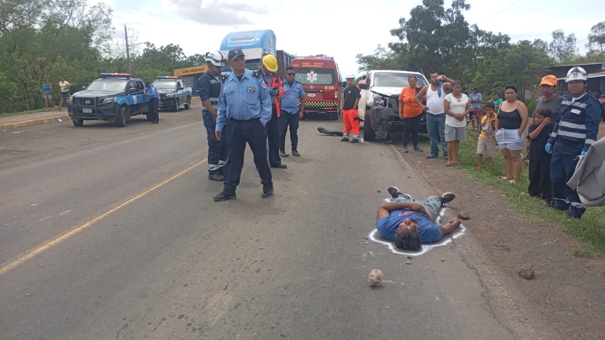 Muere motociclista impactado por camioneta en Tipitapa, carretera a Boaco