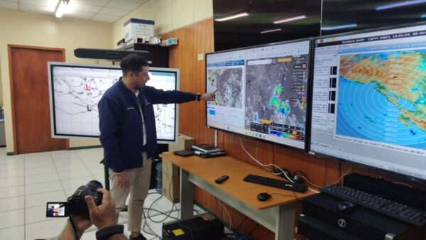 Dos ondas tropicales traerán lluvias y tormentas eléctricas a Nicaragua esta semana